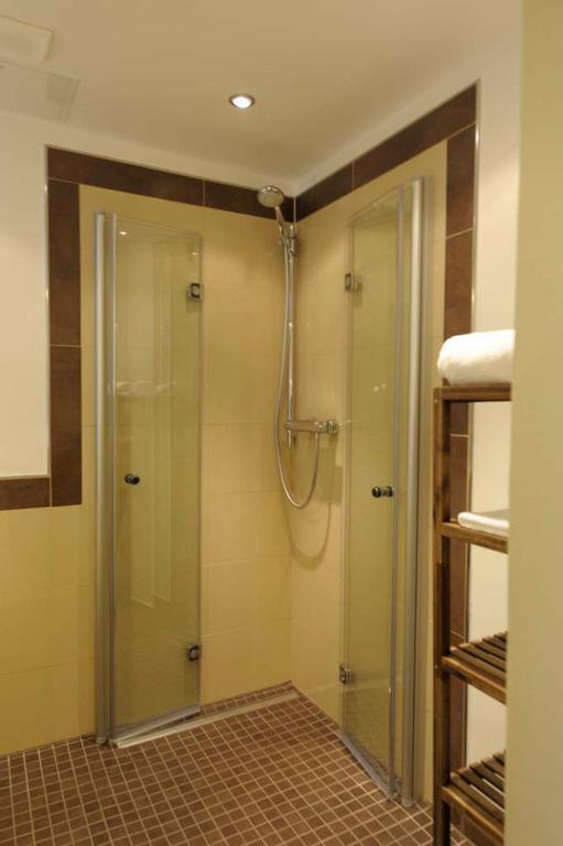 Hotel Continental ザールブリュッケン 部屋 写真